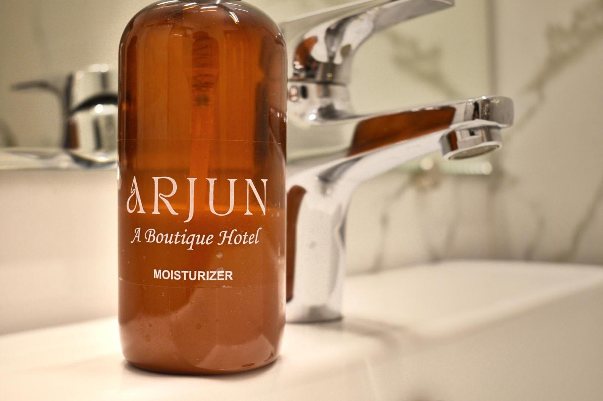 Arjun - A Boutique Hotel Haridwār Esterno foto